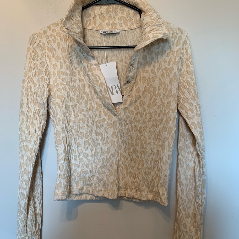 Zara NWT long sleeve top with collar